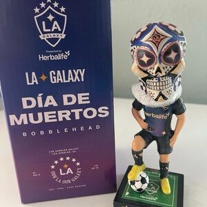 LA Galaxy dia de los muertos Bobblehead limited edition NEW UNOPENED